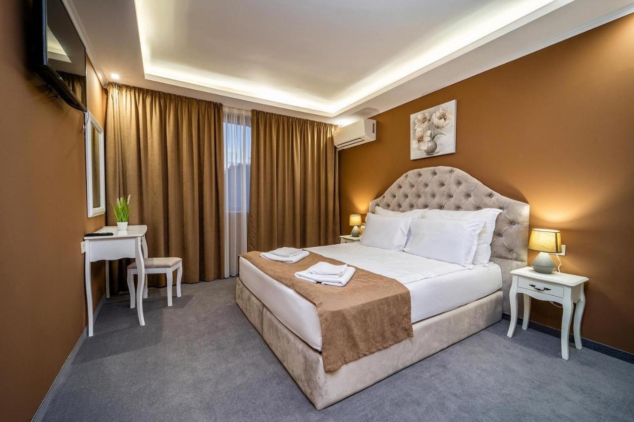 דובריץ Hotel Rivera מראה חיצוני תמונה